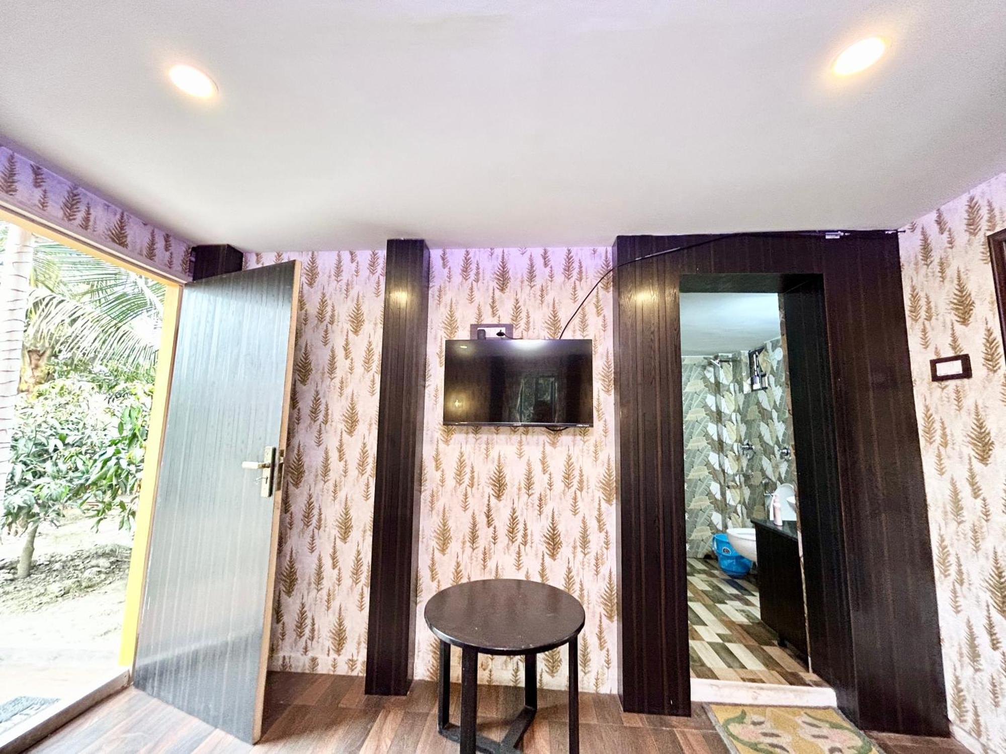 Palli Bangla Resort, Near Ruby Hospital, Anandapur Kolkata Bagian luar foto