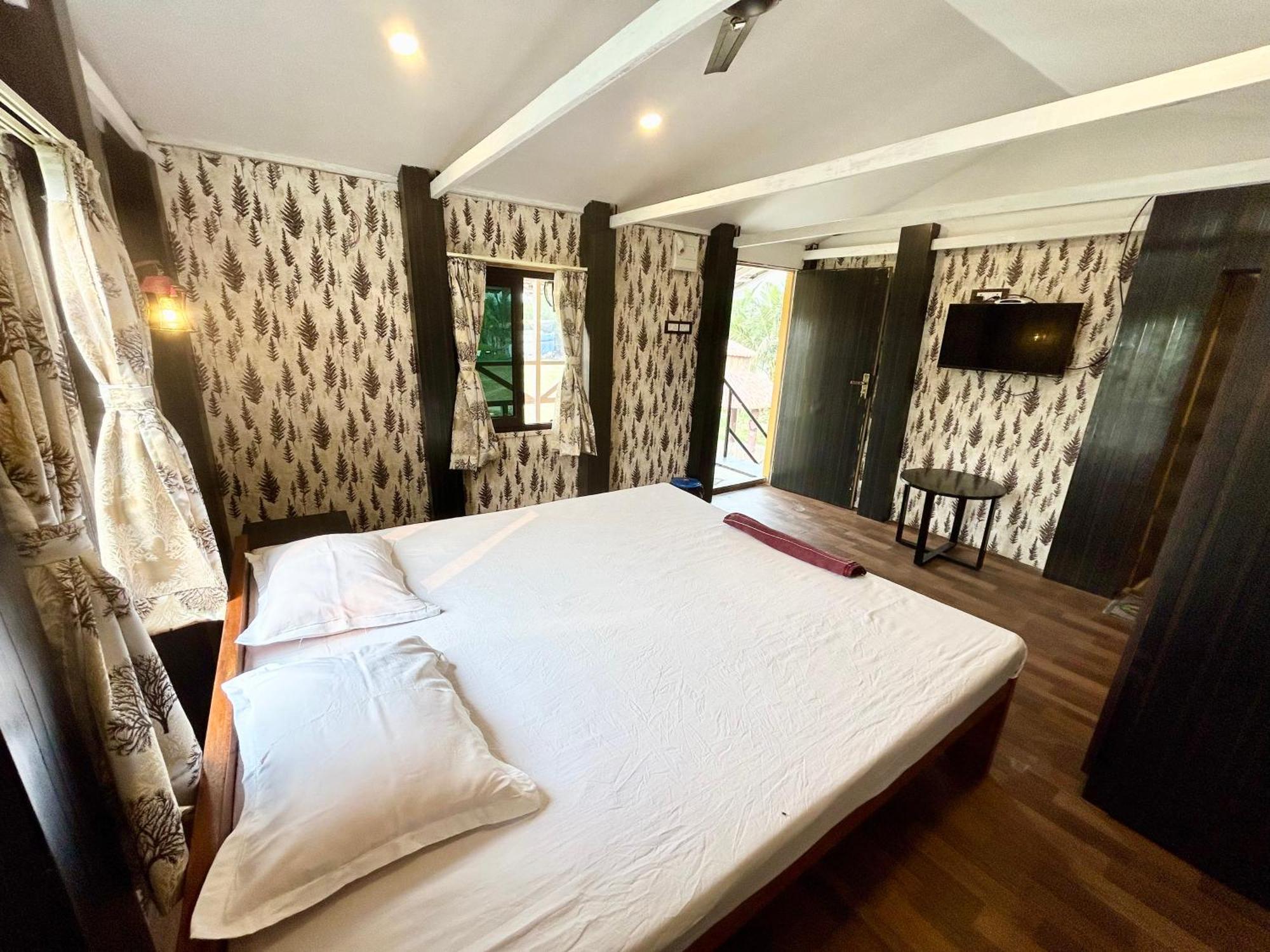 Palli Bangla Resort, Near Ruby Hospital, Anandapur Kolkata Bagian luar foto